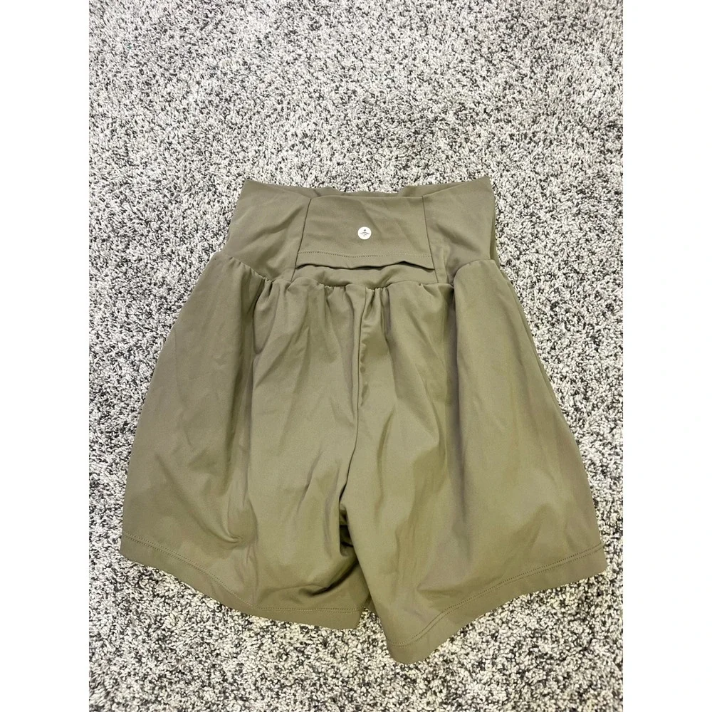 Halara Women XS Olive Green High Waisted 2-in-1 Flowy Athletic Shorts Pockets